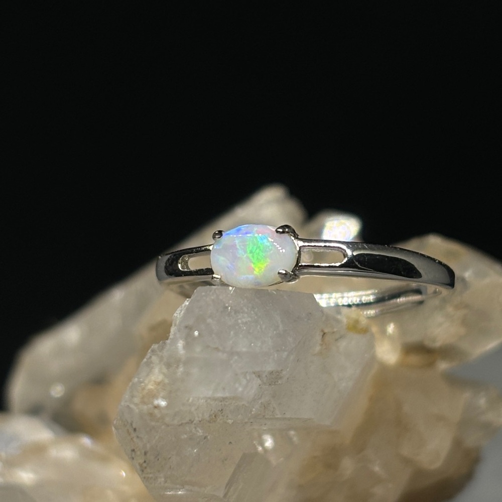 Cool Coober Pedy Patchwork Opal Set In A .925 Sterling Silver Adjustable Ring - Picture 4 of 5